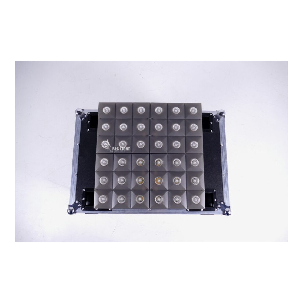 Euroshopmusic | Video Wall, Palco som e Luz LED GBMATRIX 144R